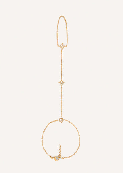 Lira | Elegance Within Reach