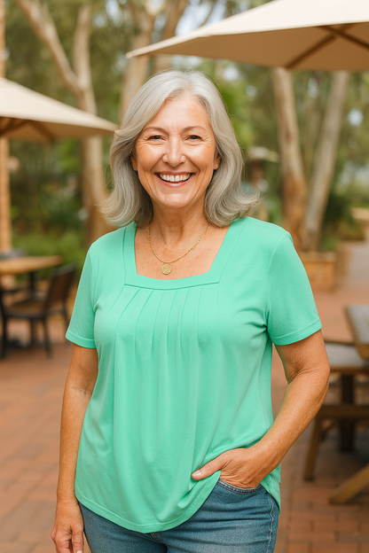 Colleen | Pleated Comfort Top - Everyday confidence