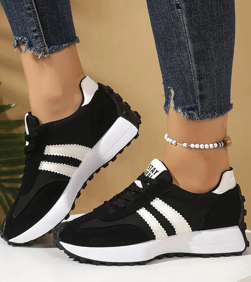 Ava – Stylish Retro Lace-Up Sneakers for Ultimate Comfort