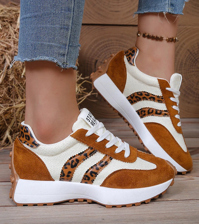 Ava – Stylish Retro Lace-Up Sneakers for Ultimate Comfort
