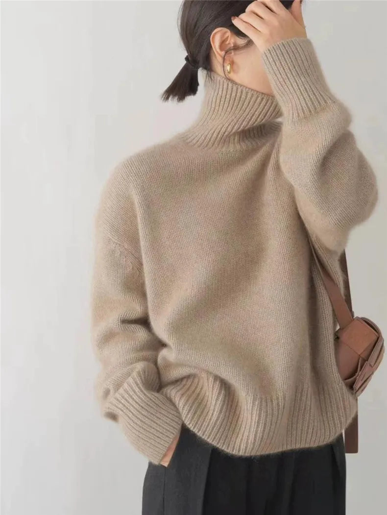MONIKA | High Collar made of Cashmere