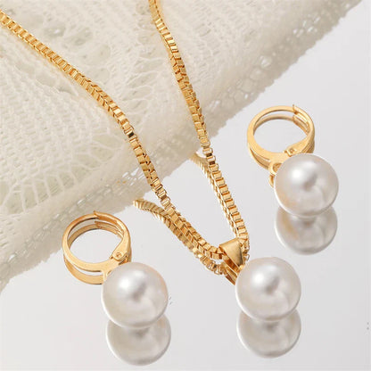Elegant Imitation Pearl Set