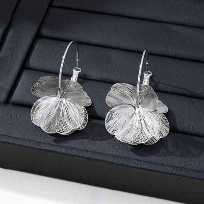 Exaggerated Gold Hollow Earrings