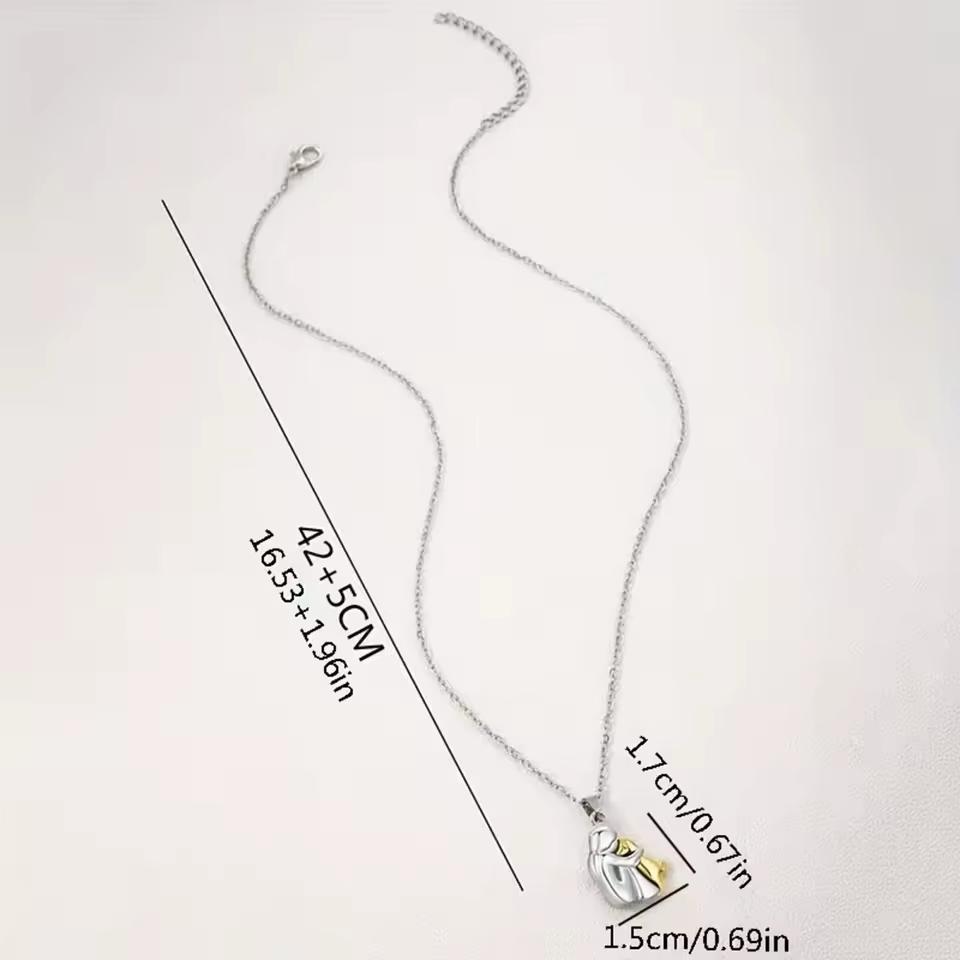 Harbour & Co | Dog Embrace Necklace