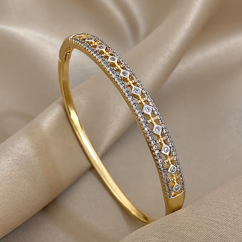 Golden Fine Bright Bracelet